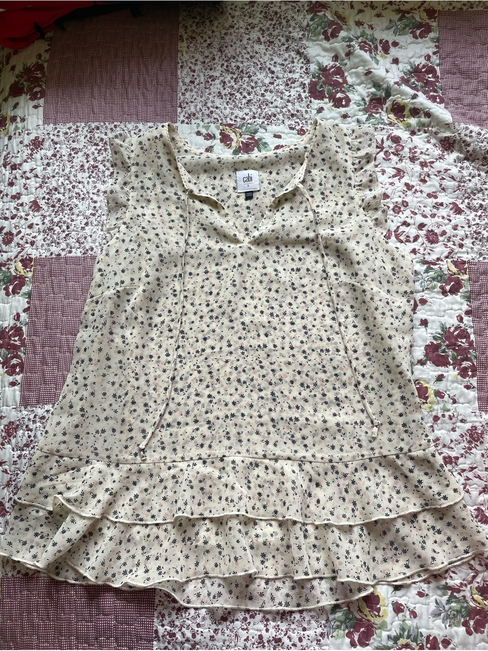 Cabi short sleeve blouse